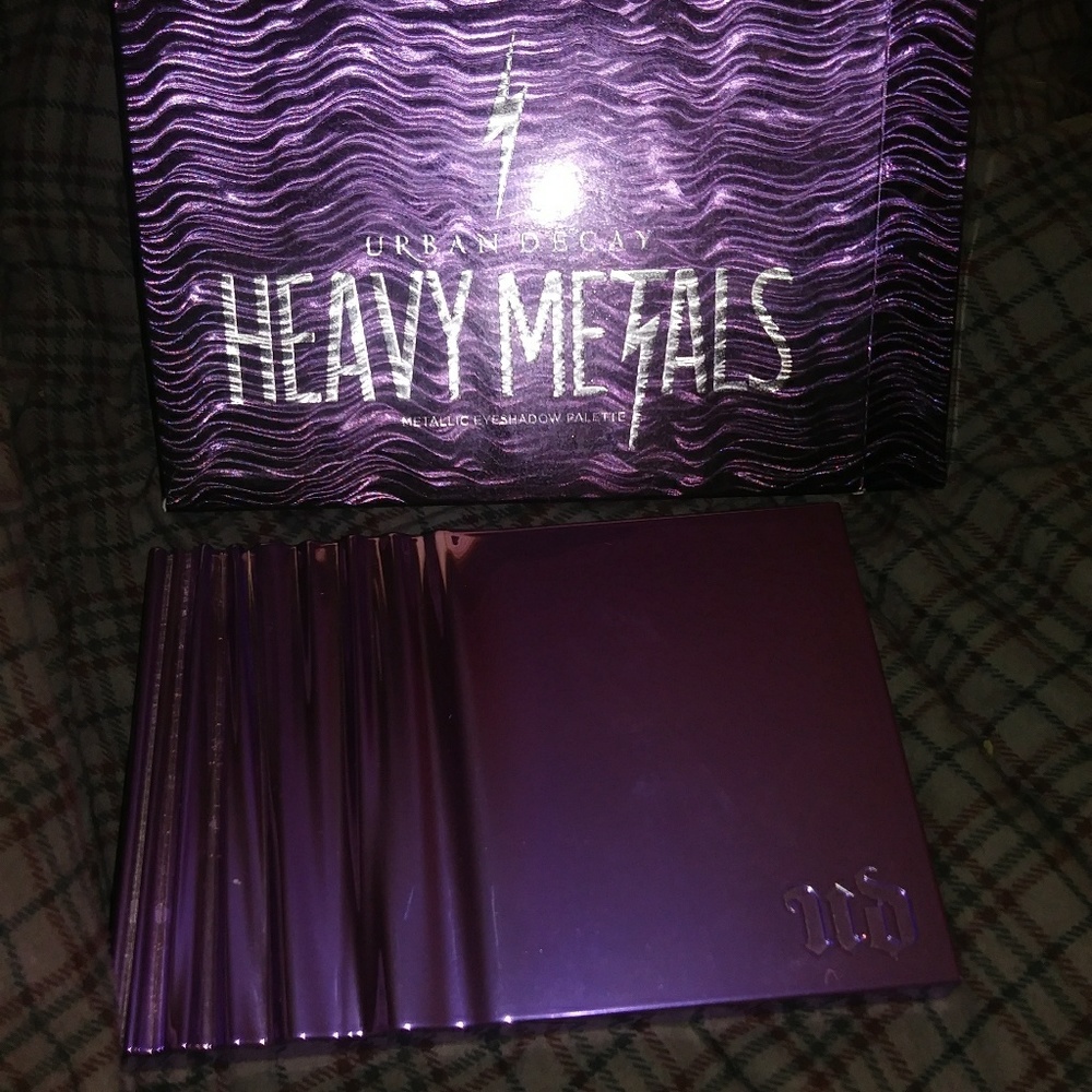 Urban Decay Heavy Metals palette